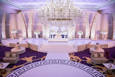 versace wedding at piazza|versace studio collection.